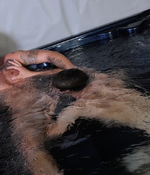 Hot Tub Hawtness 5a518c5e6c3ae.jpg