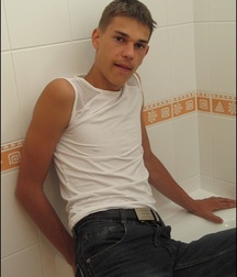 Ton Takes a Bath 5a714aa3c3ffe.jpg