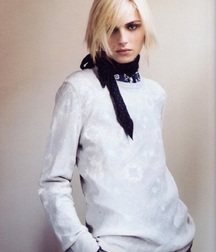 Androgynous Andrej Pejic 5a8a706541342.jpg