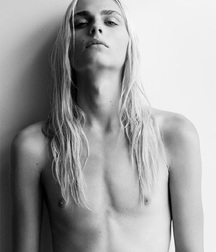 Androgynous Andrej Pejic 5a8a7077158ea.jpg
