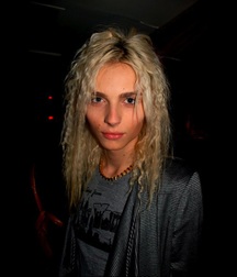 Androgynous Andrej Pejic 5a8a7079973df.jpg