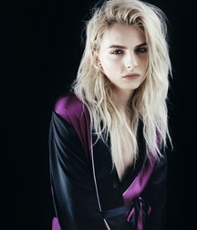 Androgynous Andrej Pejic 5a8a70860ed16.jpg