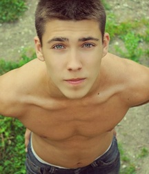 He's Got The Look (Non-nude) 5a8f0708e2d23.jpg