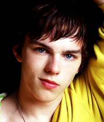 Young Hollywood 5aadc93f78271.jpg