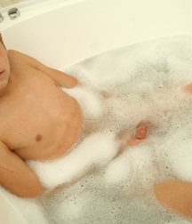 Splish Splash I Was Taking' A Bath 5aaddf36bcfc0.jpg