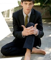 Suit Up 5ab48b2f307f7.jpg