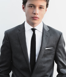 Suit Up 5ab48b3b4099e.jpg
