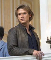 Lucas Till 5ac8695187c22.jpg