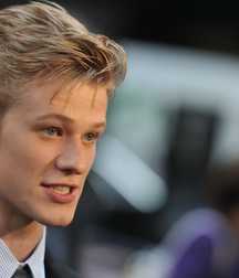 Lucas Till 5ac86963e98b7.jpg