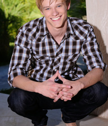 Lucas Till 5ac8697da6699.jpg