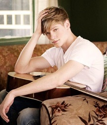 Lucas Till 5ac86999181b1.jpg