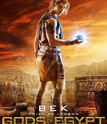Brenton Thwaites 5ad173b327c98.jpg
