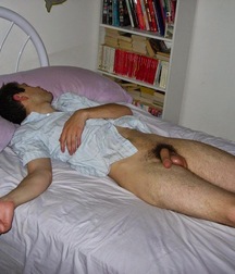 It's Time For Bed 5ae520c9384e5.jpg