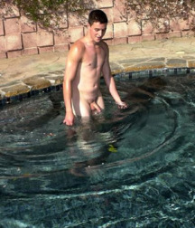 Naked Pool Boys 5af64567a0a54.jpg