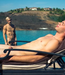Naked Pool Boys 5af645766a35a.jpg