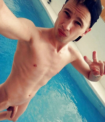 Naked Pool Boys 5af646091693a.jpg