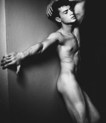 Beautiful Young Men (Non-Nude) 5b0117b61675c.jpg