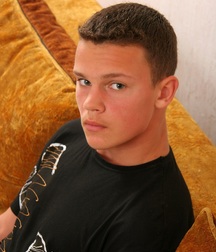 Beautiful Young Men (Non-Nude) 5b01180a4cf75.jpg