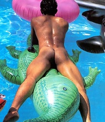 Summer Bums 5b19b79b31c2b.jpg