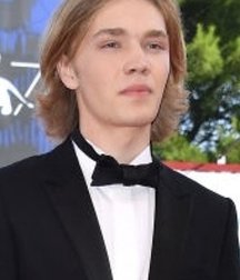 Charlie Plummer 5b1e0968ed2e8.jpg
