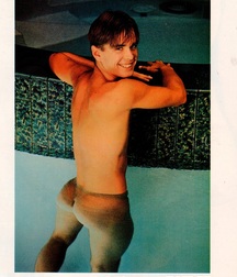 Models from the 90s 5b31bfd9b1b3e.jpg
