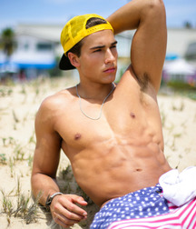 Shirtless in Summer 5b651bf32e878.jpg