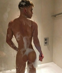 A Clean Bum is a Happy Bum 5bb92b09ed53e.jpg