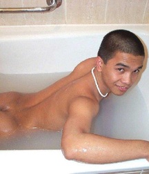 A Clean Bum is a Happy Bum 5bb92e444cc6f.jpg