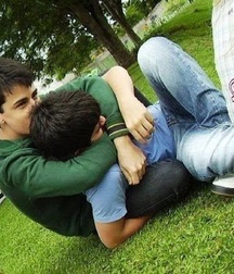 Boys in Love (Non-nude) 5bc221dc7aebf.jpg