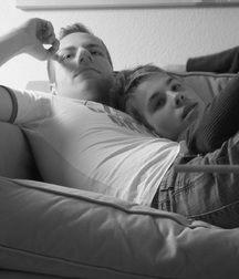 Boys in Love (Non-nude) 5bc221deabe52.jpg