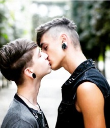 Boys in Love (Non-nude) 5bc221f07bb31.jpg
