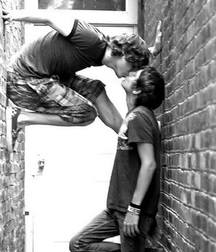 Boys in Love (Non-nude) 5bc2220567fdf.jpg