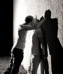 Boys in Love (Non-nude) 5bc2220aaf309.jpg