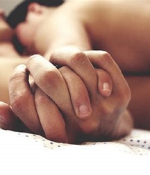 Boys in Love (Non-nude) 5bc222182f59f.jpg