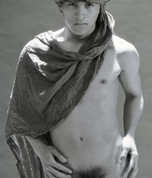 Vintage Black and White Gayporn 5c560e3f8715d.jpg