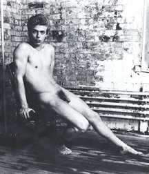 Vintage Black and White Gayporn 5c560e5eb692f.jpg