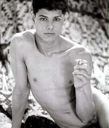 Vintage Black and White Gayporn 5c560e603170e.jpg