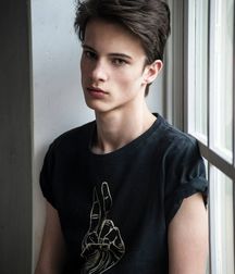 Young Male Beauty (Non-nude) 5c74dcf4ecf5d.jpg