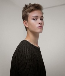 Young Male Beauty (Non-nude) 5c74dd94eaaa3.jpg