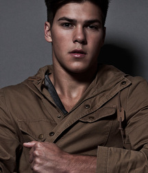 Young Male Beauty (Non-nude) 5c74dde61b743.jpg