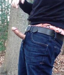 Jerking off 570d295a935d5.jpg
