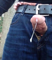 Jerking off 570d295c034ce.jpg