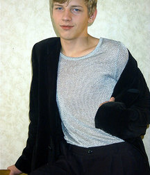 Uploaded by:Kaleun 5850a744c4434.jpg