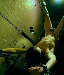 slaves & sm 58ec919d8c97a.jpg