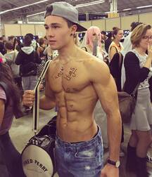 He’s so good twink gay tube 60b4ad93ba32e.jpg