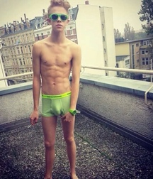 He’s so good twink gay tube 60b4ae377bf72.jpg