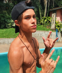 He’s so good twink gay tube 60b4aec8c5c5f.jpg