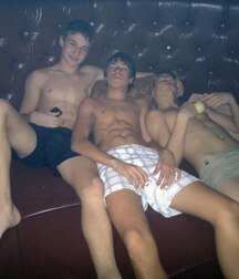 Hotties Twink Porn Tube 61051449e98b8.jpg