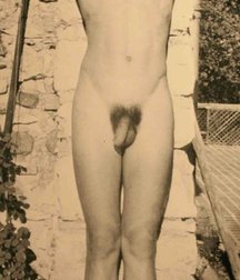 VINTAGE BOY PORNO MODEL 5e1c16976cc54.jpg