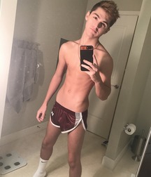 Random Hotness 5 5aa697fcec54d.jpg